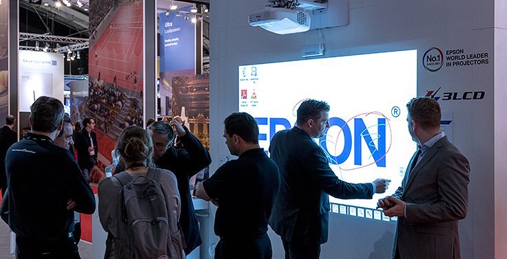 Epson présente le premier projecteur 3LCD laser au monde 2 Epson ISE