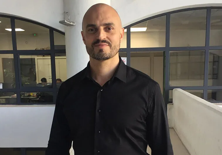 Cyril-Ouhadda-Sociallymap